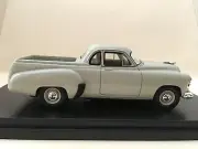 1/43 TRAX TRR71B 1951 Chevrolet Ute - Aztec Tan