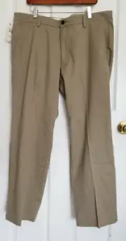 New men Dockers cotton blend pants. 38x30. RT$50