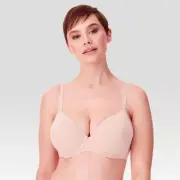 Bali 40C Nude Underwire Bra With Convertible Straps & Hook Closure