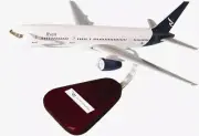 Ryan International Airlines Boeing 757-200 Desk Display Model 1/100 SC Airplane