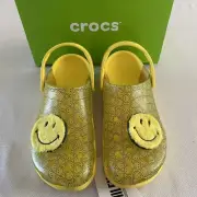 Crocs Classic Translucent Smiley Clog Fuzzy Yellow Patch Men's 10 Women 12