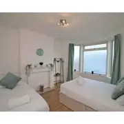 City Link House (sleeps 10)