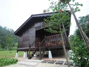 甘榜嘉娜之家太平高爾夫鄉村俱樂部飯店The Jana Kampung House at Taiping Golf and Country Club