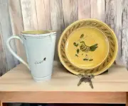 2 VIETRI Italy Cucina Pitcher Plate Yellow Cream Bird Floral Handmade Pottery