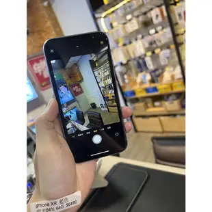 奇機通訊(楠梓店)-售二手 9成新 APPLE iPhone XR 64G 6.1吋螢幕 1200萬像素鏡頭 藍色