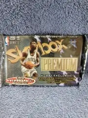 1998-99 Skybox Premium Hobby pack series 1 Basketball chance for Kobe Jordan