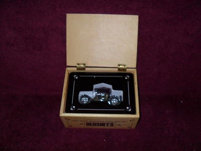 1997 Issue "HERSHEY'S" Mini Metal 1912 "Collectible" Chevy ROYAL in "GIFT" BOX