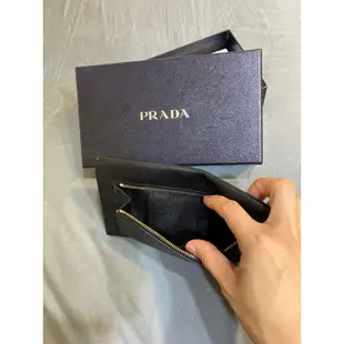 PRADA 信封長夾