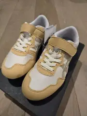 NEW Onitsuka Cream Sneakers black kids K12 NIB With Tags - 18.5cm