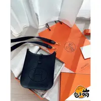 在飛比找蝦皮購物優惠-二手Hermès 經典黑金配色 Mini Evelyne 沙