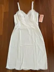 Vintage Shadowline Full Slip Antron III Nylon Ladies Lingerie Size 32 White NOS