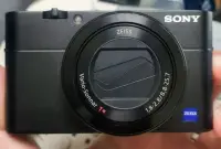 在飛比找Yahoo!奇摩拍賣優惠-二手 SONY RX100M5 公司貨保固七日 簡配