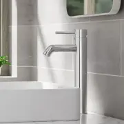 Swiss Madison SM-BF61 Ivy 1.2 GPM 1 Hole Bathroom Faucet - Chrome