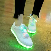 在飛比找樂天市場購物網優惠-七彩發光鞋女學生韓版USB充電夜光鞋男LED閃♠極有家♠