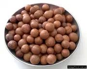 Buy Macadamia Nuts 1kg in Shell