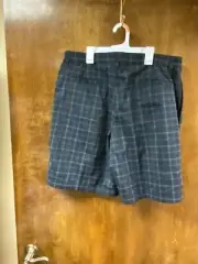 Men's NWT "Advanced by Champion" black pattern golf pants. Size 40W