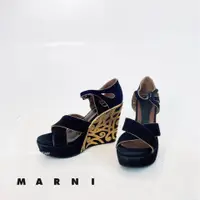 在飛比找PopChill優惠-[二手] MARNI 金色花紋楔型鞋