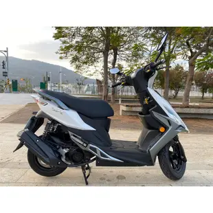 高雄二手機車 2016年 光陽 KYMCO VJR125  雙碟版  高雄中古機車 機車分期付款 二手機車 中古機車