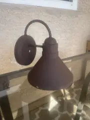 Contract Illumination Farmhouse Style Bronze Outdoor Wall Light Fixture 10” New