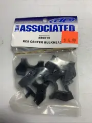 Team Associated RC8 CENTER BULKHEAD AS89019
