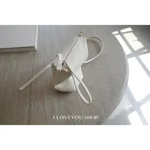 I Love You Shop 我愛你店 四季百搭簡約斜挎包 輕軟 手機包 純色