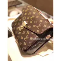 在飛比找蝦皮購物優惠-二手LOUIS VUITTON Monogram POCHE