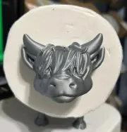 Toilet paper roll holder Silver Highland Cow Novelty Bathroom Decoration animal