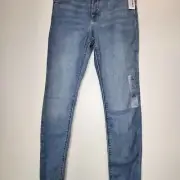 Old Navy Jeans size 2 Rockstar Super Skinny