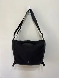 在飛比找Yahoo!奇摩拍賣優惠-「 二手包 」 CRUMPLER 斜背包（黑）118