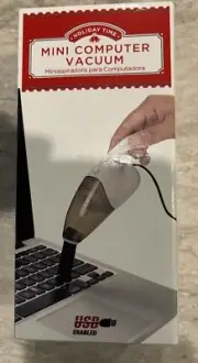 Holiday Time Mini Wired USB Powered Computer Keyboard Vacuum Very Good