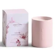 ESTER & ERIK Scented Candle no. 51 Magnolia & Blackcurrant
