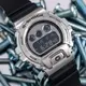 【CASIO 卡西歐】G-SHOCK 鋼鐵聯盟街頭運動錶-GM-6900-1