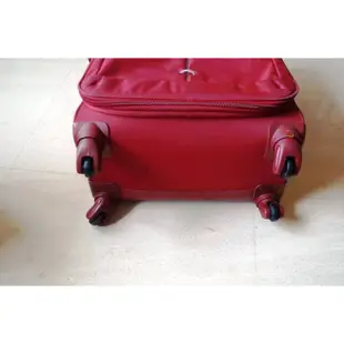 狀況優 24吋 軟殼行李箱  Delsey 紅色 66*44*30 cm輕量旅行箱 軟殼箱 商務箱 登機旅行箱