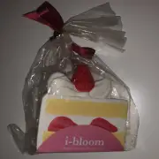 SUPER RARE VINTAGE IBLOOM AOYAMA TOKYO VANILLA SHORTCAKE SQUISHY!!!