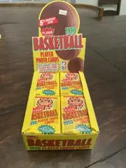 (36) Sealed Wax Packs 1990 Fleer Basketball Michael Jordan 5th Year