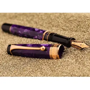 [ 筆來筆趣Pen101]  Aurora Optima Viola紫羅蘭14K鋼筆