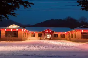 五常雪谷龍緣雪居客棧