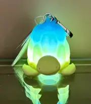 Bath and Body Works Light Up Sea Turtle Pocketbac Hand Sanitizer Holder