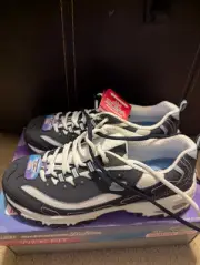 skechers d'lites Wide Fit Women's NWT Size 9.5