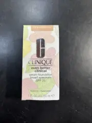 Clinique Even Better Serum Foundation Broad Spectrum CN 40 Cream Chamois(vf)