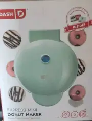 Mini Donut Maker Machine Breakfast Snacks Makes 7 Doughnuts Non-Stick Surface