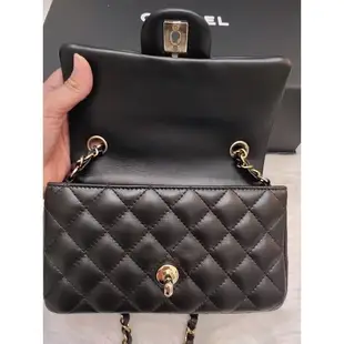 筱筱二手店**全新CHANEL MINI COCO 20 CF20香奈兒 黑色 羊皮金鍊 黑金 斜背包斜挎包單肩包