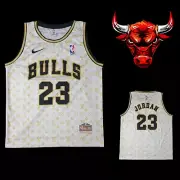 CHICAGO BULLS NBA WHITE AND GOLD MICHAEL JORDAN 23 JERSEY SIZE SMALL