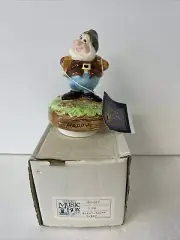 Schmid Music Box Walt Disney's Snow White & the Seven Dwarfs Happy NIB