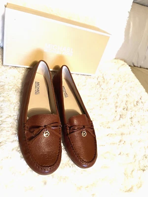 NIB $139 MICHAEL KORS Size 9.5 Women's LUGGAGE Leather EVERETT MOC Loafer