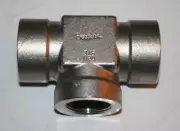 1" NPT 316ss Tee Fitting (With 1/8" FNPT Bottom Access Hole) Swagelok