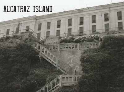 *California Postcard-"Alcatraz Prison/Clear Outside View" - SF CA.- {RB25-S3}-
