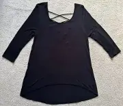 Women’s Charolette Russe Heart To Hips Size Medium Black Flowy Top Open Back