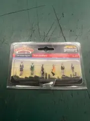 Bachmann 36-401 Trainspotters OO Gauge Figures