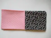 Quilters Showcase 2 Fat Quarters Pink White Dots, Flowers on Blk New 18 x 22"